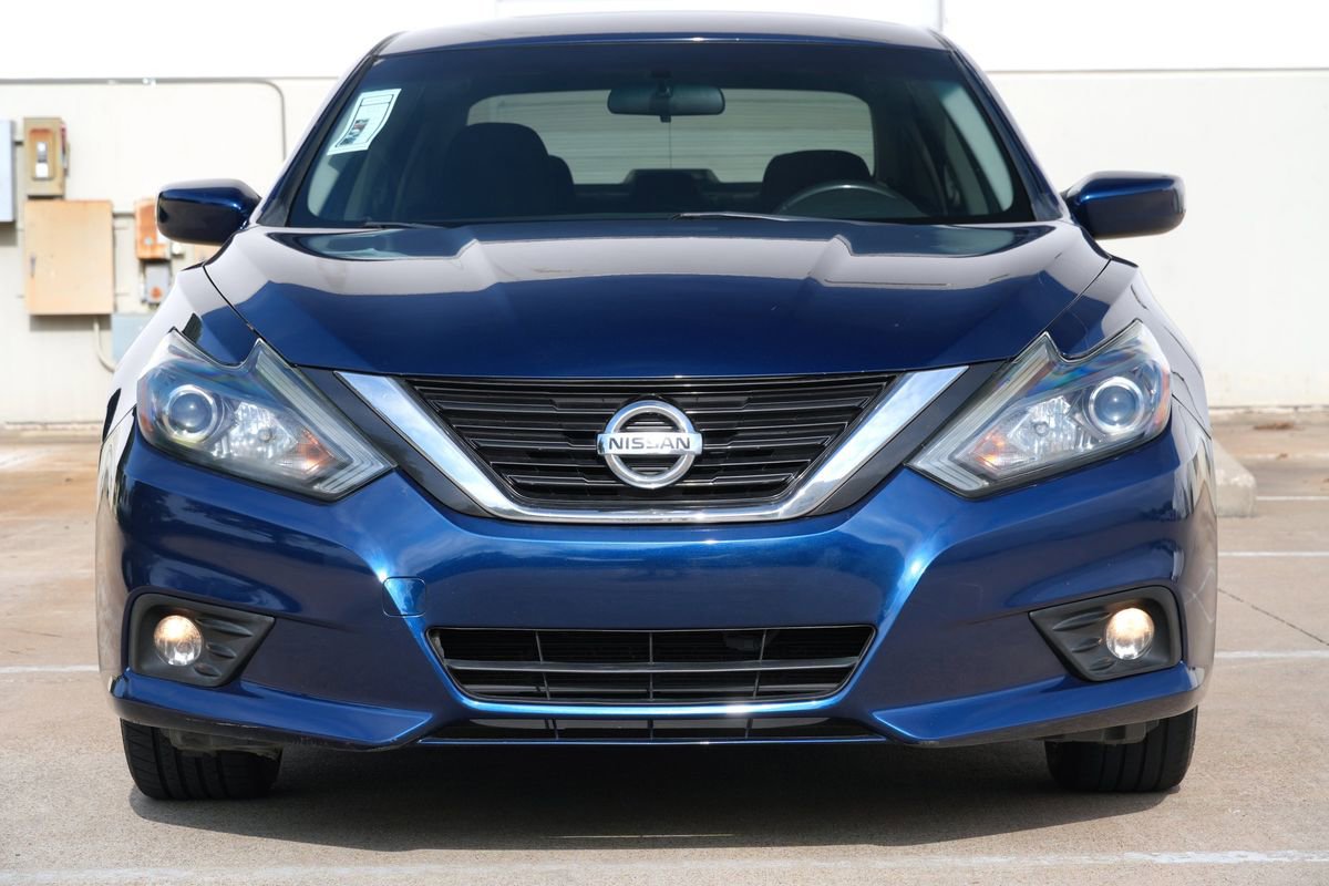 Used 2018 Nissan Altima 2.5 SR FWD image 14