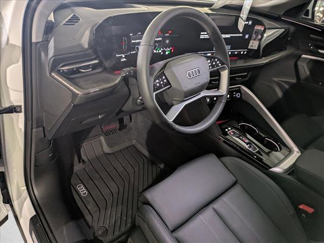 New 2025 Audi Q5 Premium Plus image 3