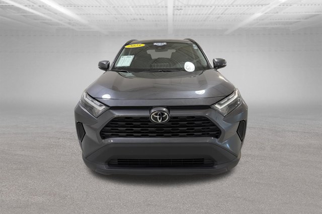 Used 2025 Toyota RAV4 XLE FWD image 2