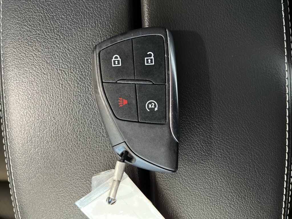 Used 2025 Buick Envision Sport Touring image 32