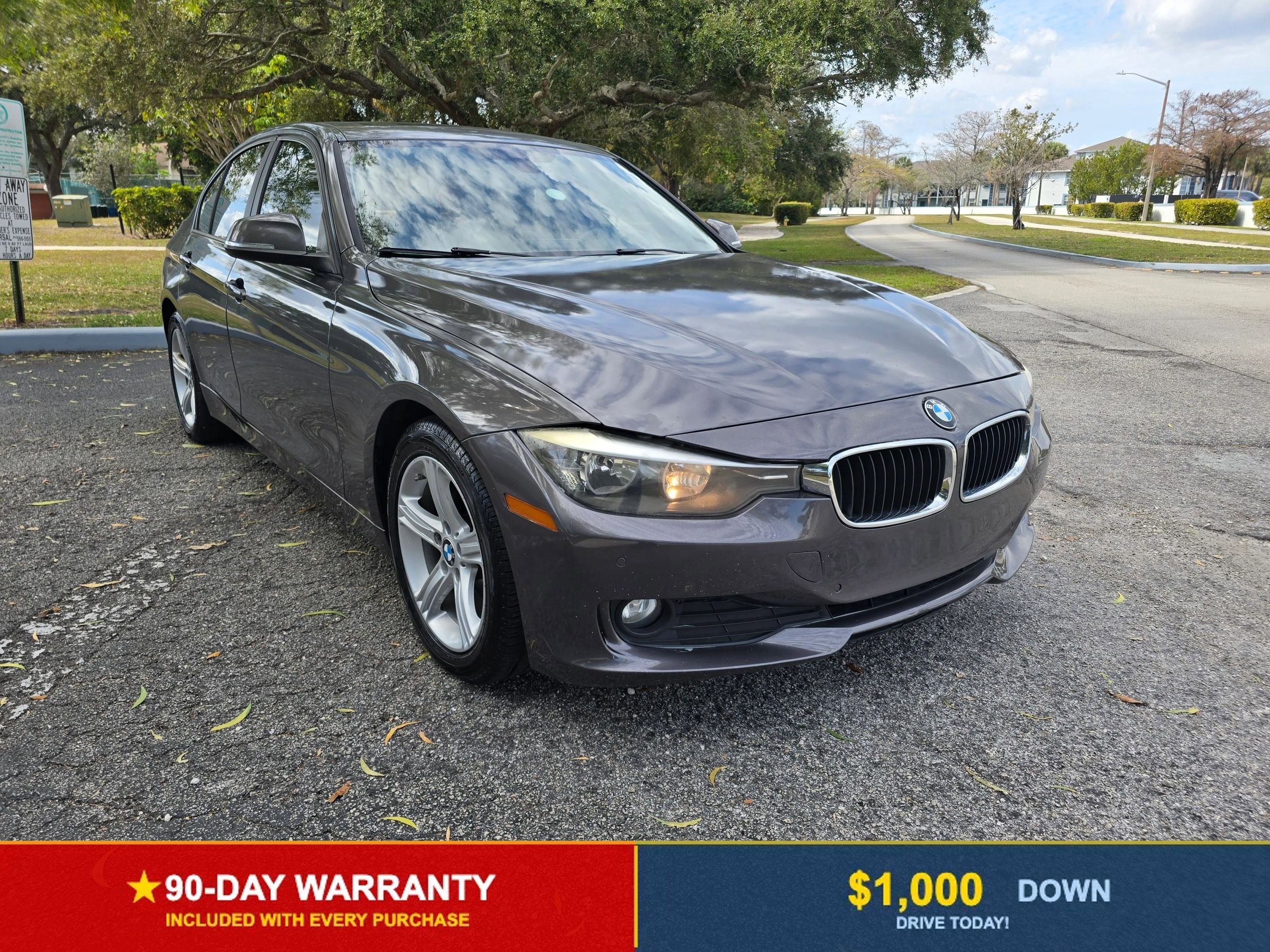 Used 2014 BMW 320i Sedan image 3