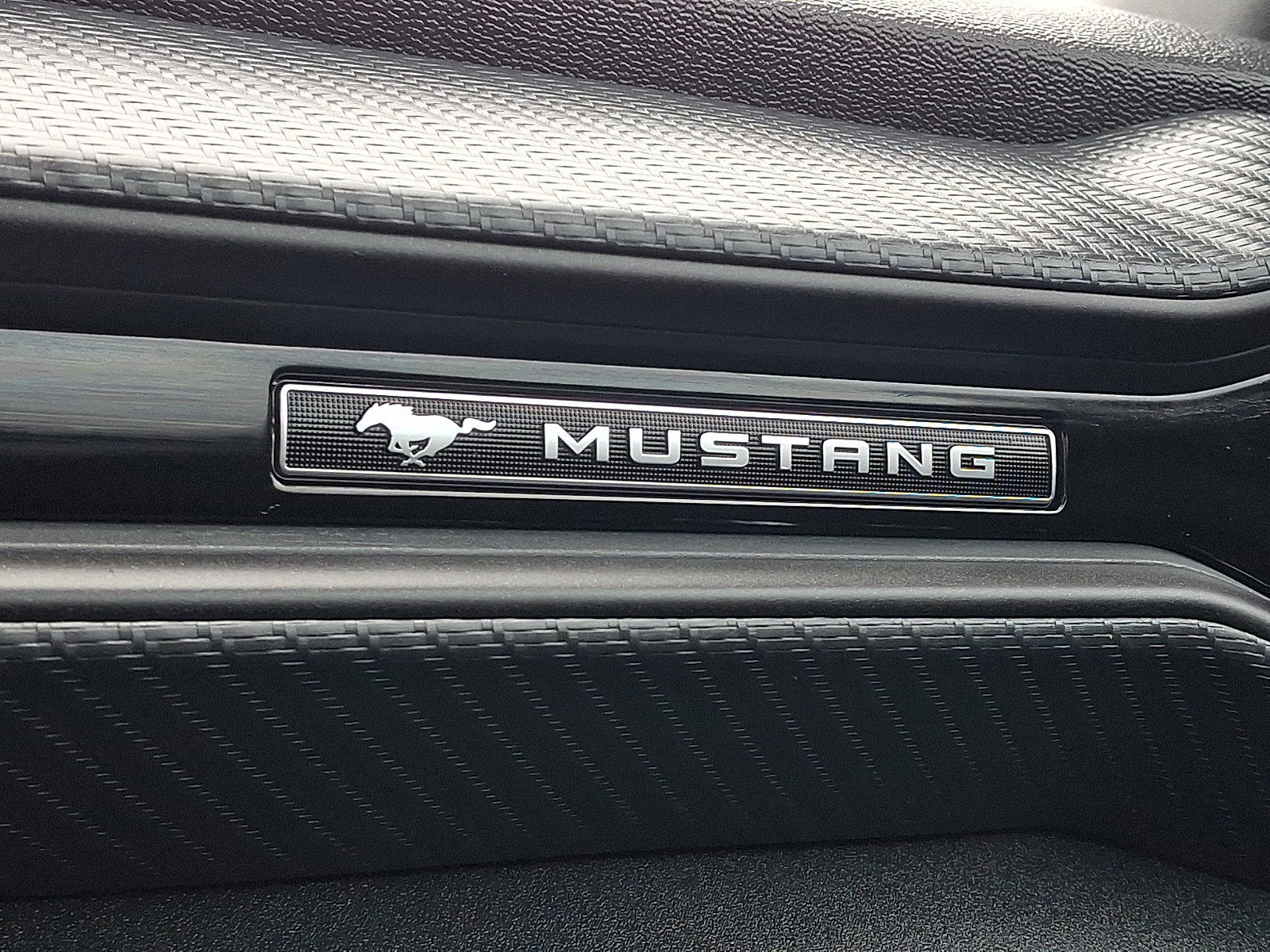 Used 2024 Ford Mustang EcoBoost Fastback image 28