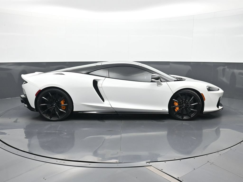 Used 2025 McLaren GTS RWD image 18