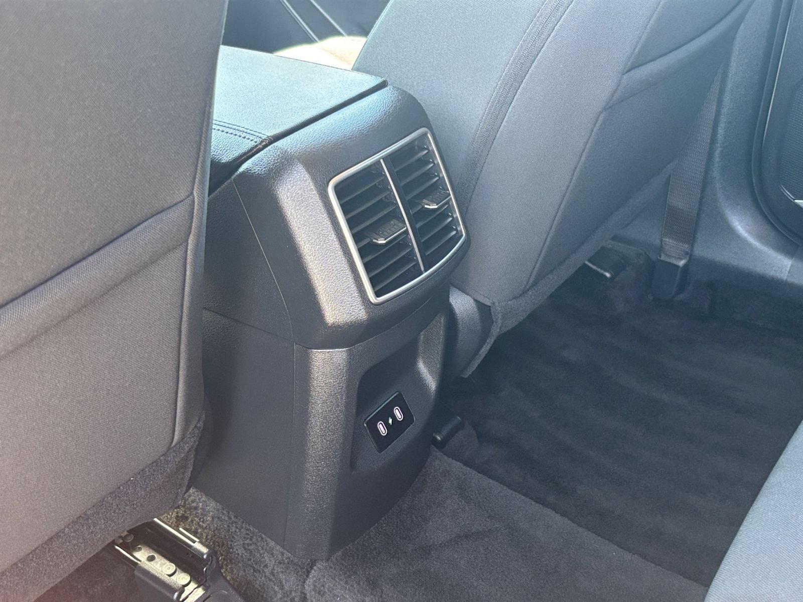 Used 2026 Kia Sportage LX AWD/4WD image 19