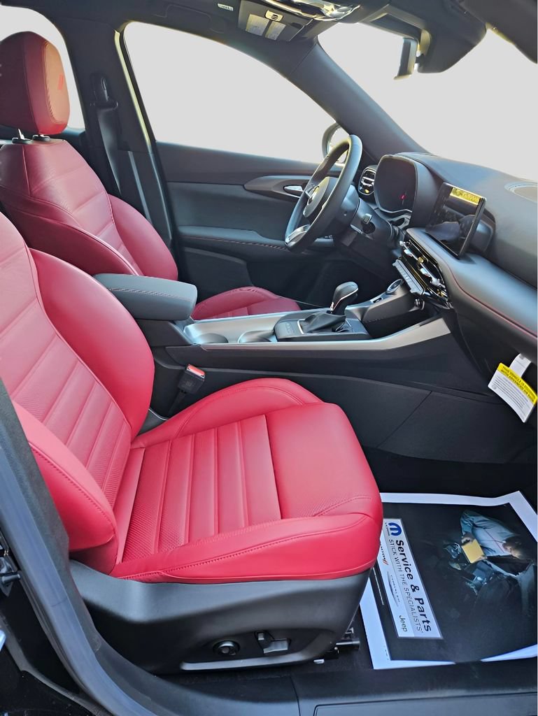 New 2023 Dodge Hornet GT Plus w/ Tech Pack Plus w/o Parking AWD/4WD image 15