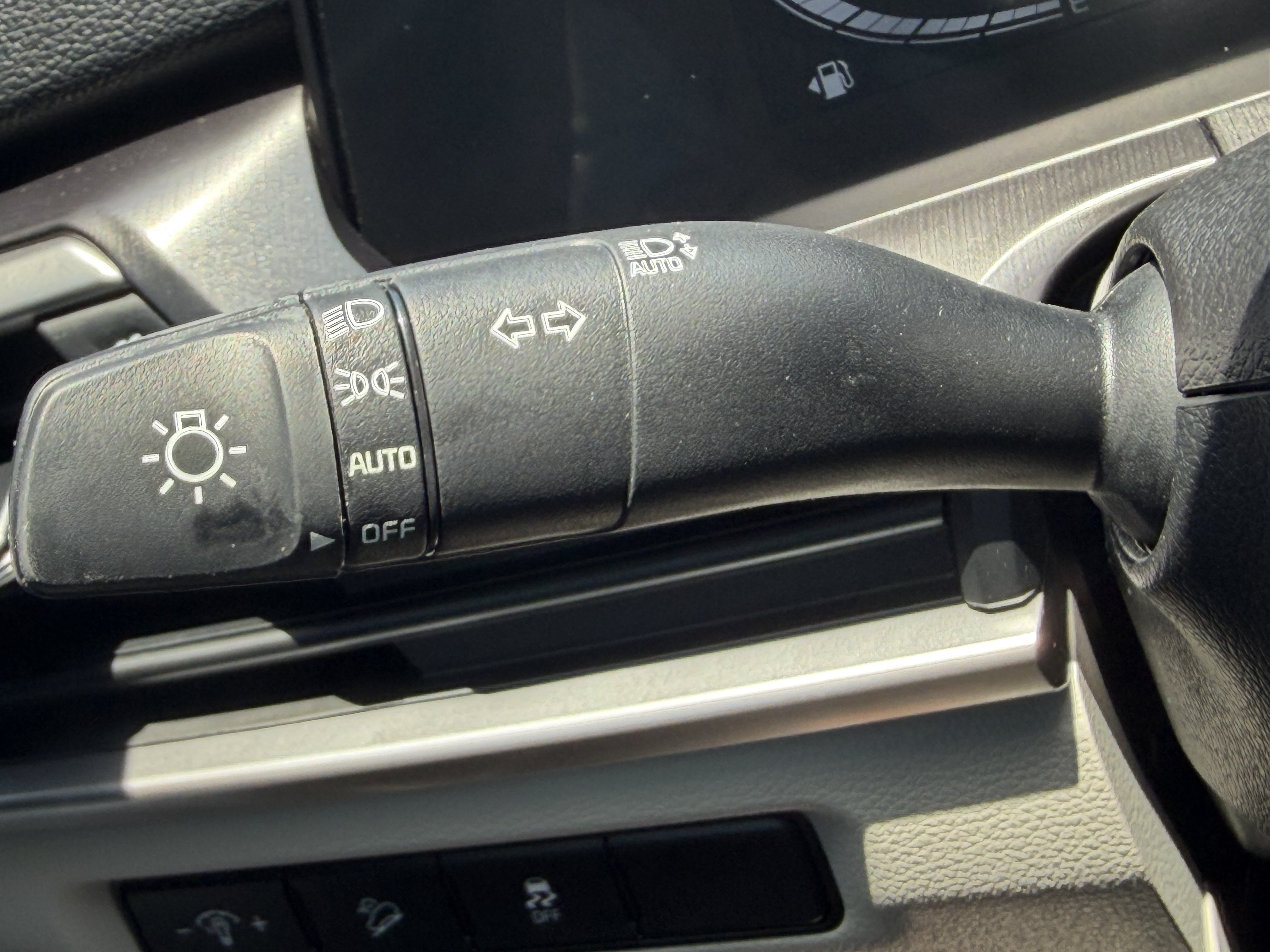 Certified 2024 Kia Telluride S FWD image 27
