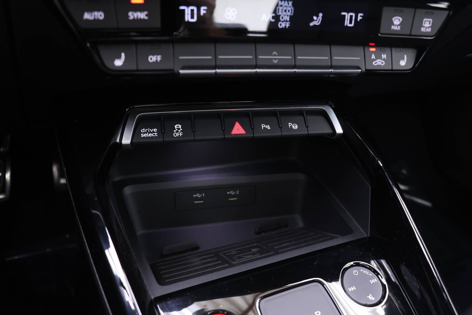 Certified 2024 Audi RS 3 AWD/4WD image 9