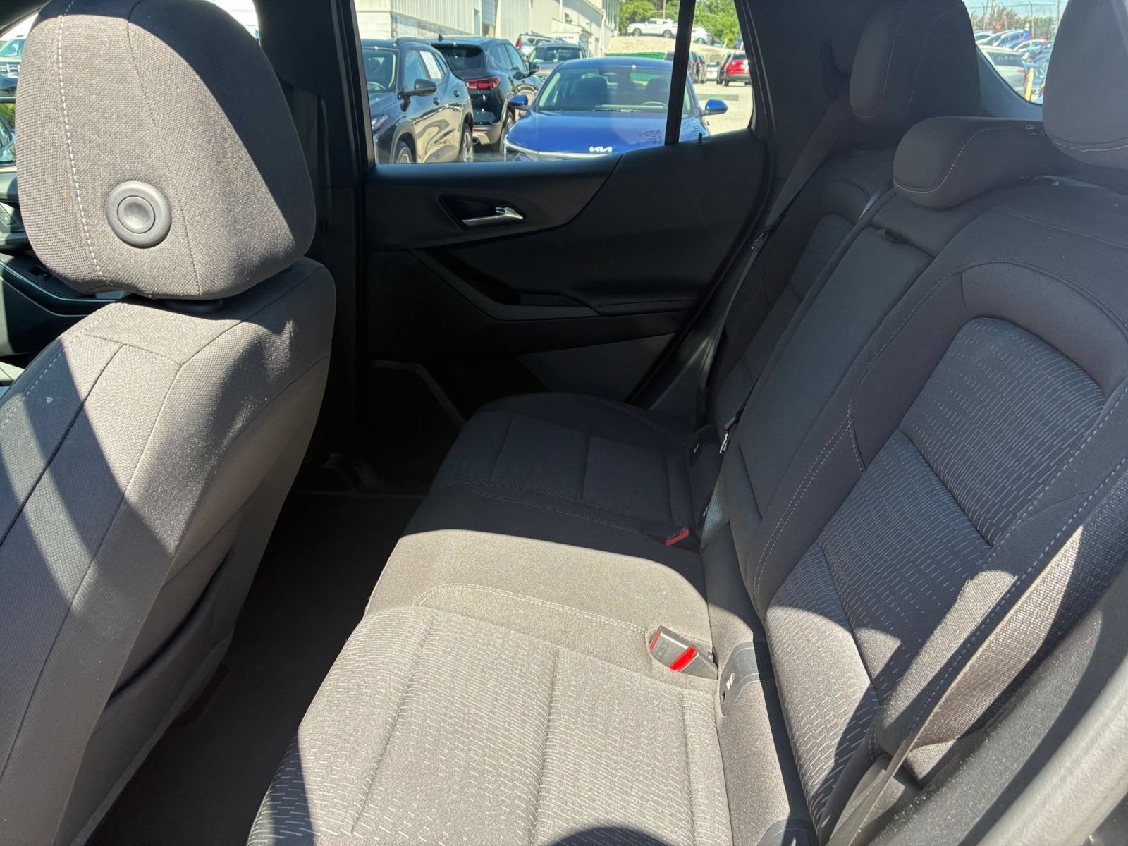 Used 2025 Chevrolet Equinox LT FWD image 21