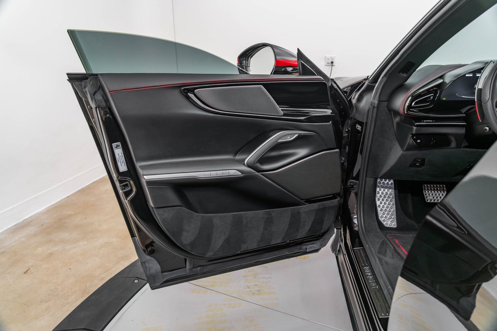 Certified 2024 Ferrari Purosangue AWD/4WD image 19