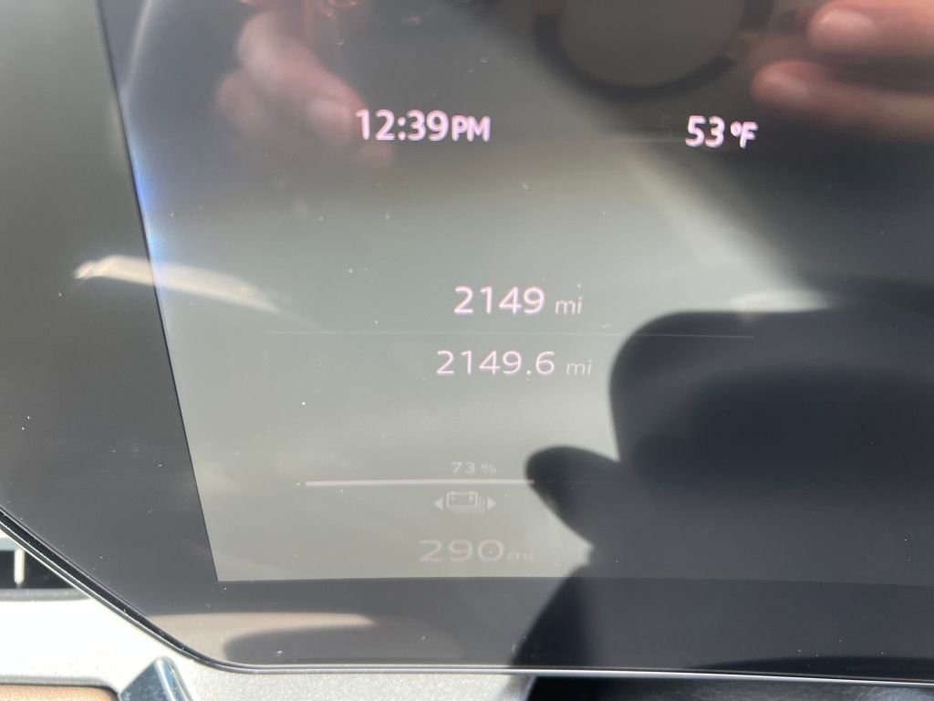 Used 2025 Audi Q6 e-tron Premium w/ Convenience Package image 17