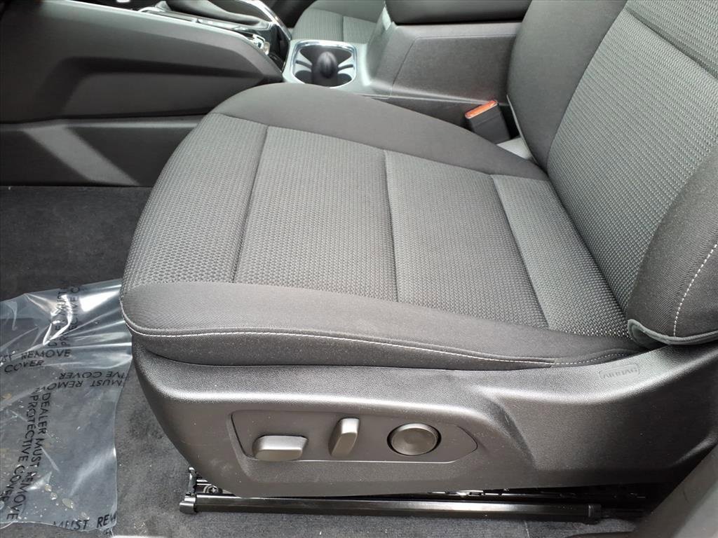 Used 2024 GMC Canyon Elevation w/ Convenience Package image 17