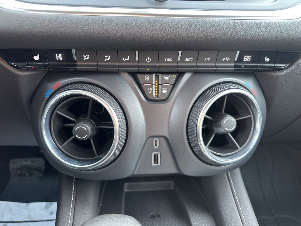 Certified 2023 Chevrolet Blazer LT w/ Convenience Package image 22