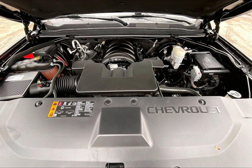Used 2019 Chevrolet Suburban Premier w/ Max Trailering Package image 9