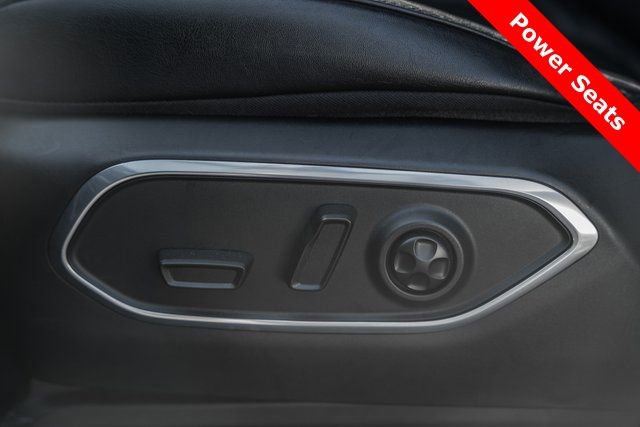 Used 2024 Jeep Wagoneer L Series III w/ Flexible Seating Group image 23