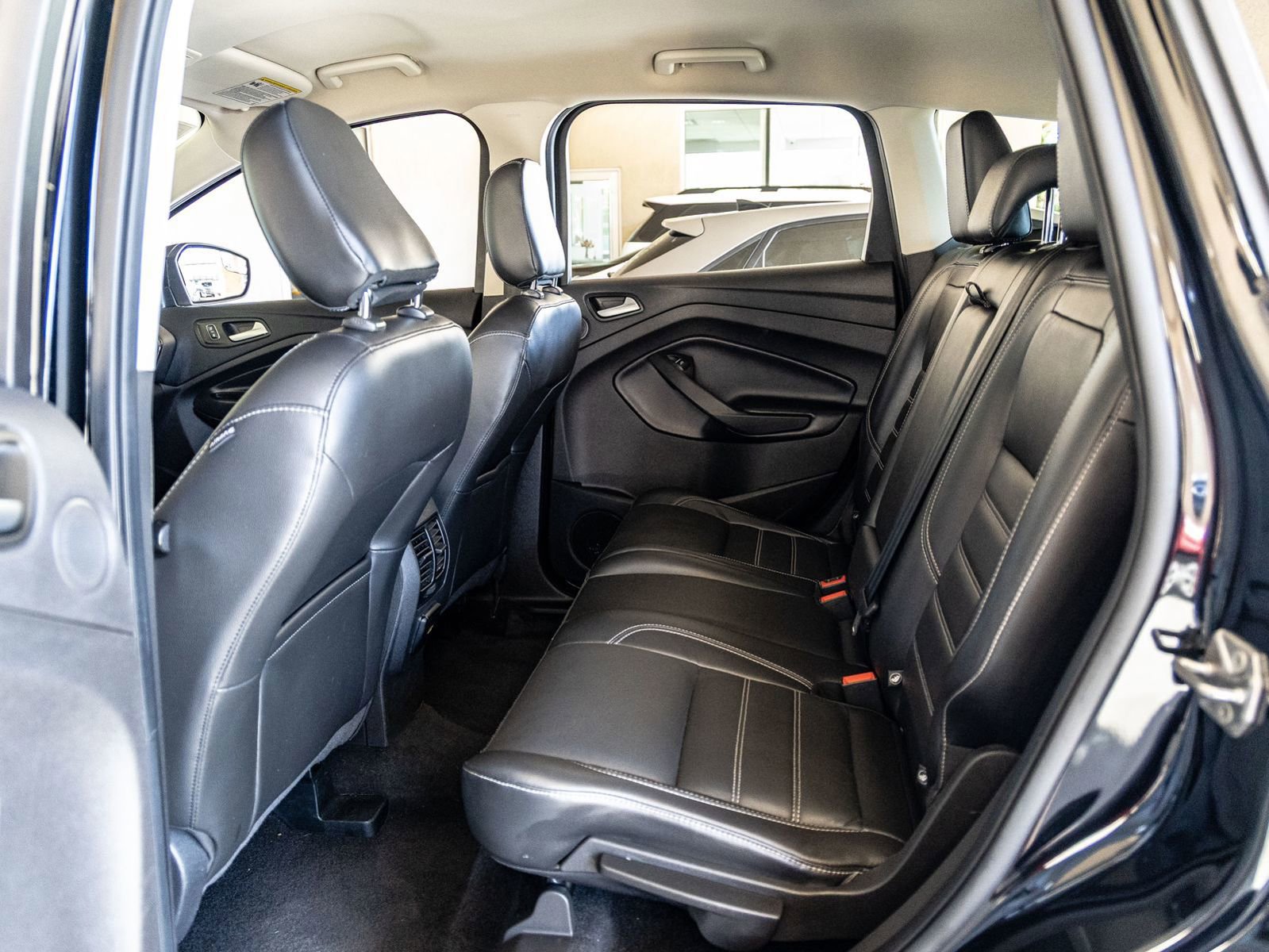 Used 2018 Ford Escape Titanium FWD image 24