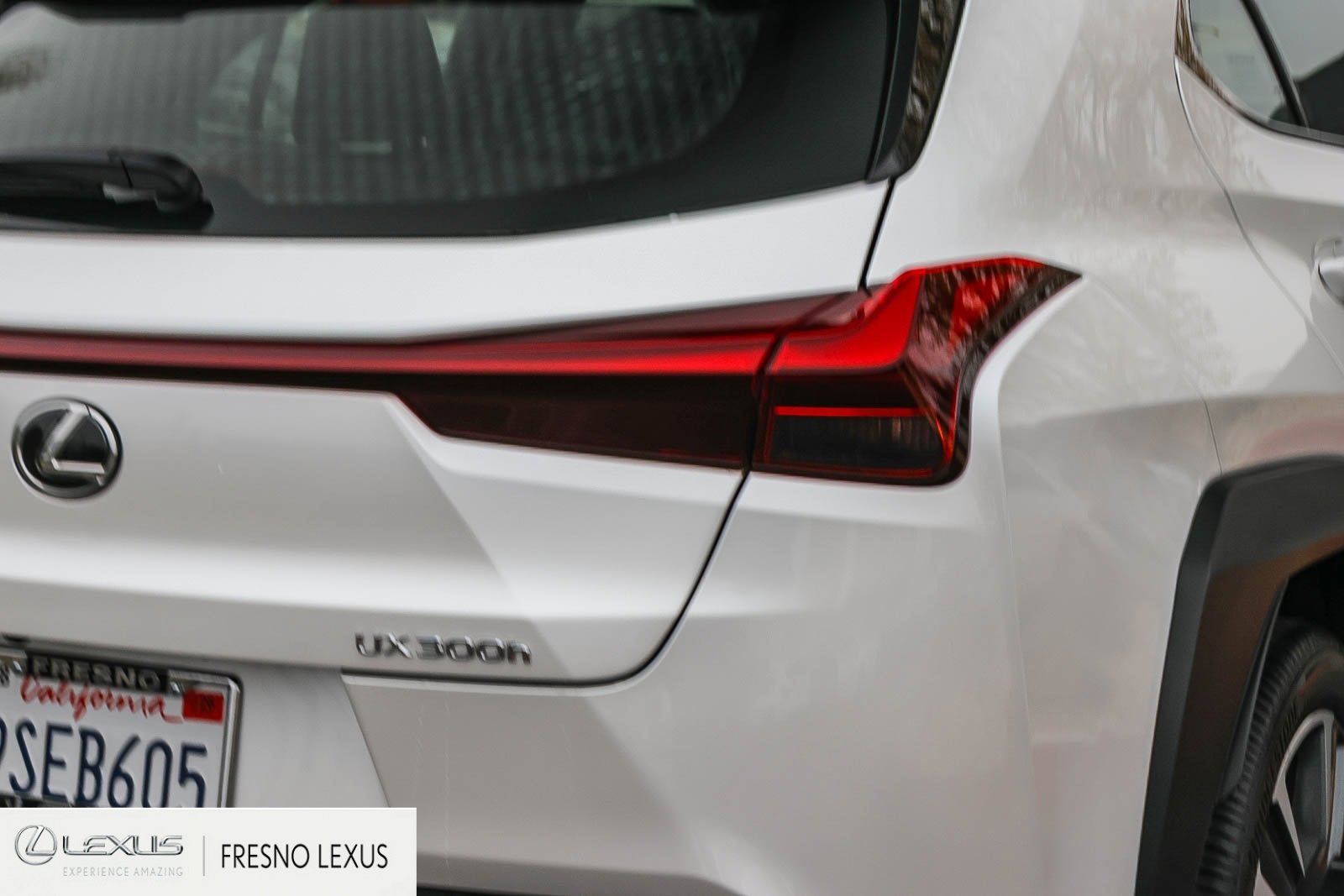 Used 2025 Lexus UX 300h FWD image 7