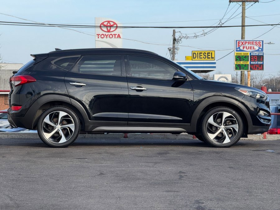 Used 2016 Hyundai Tucson Limited w/ Option Group 03 AWD/4WD image 4
