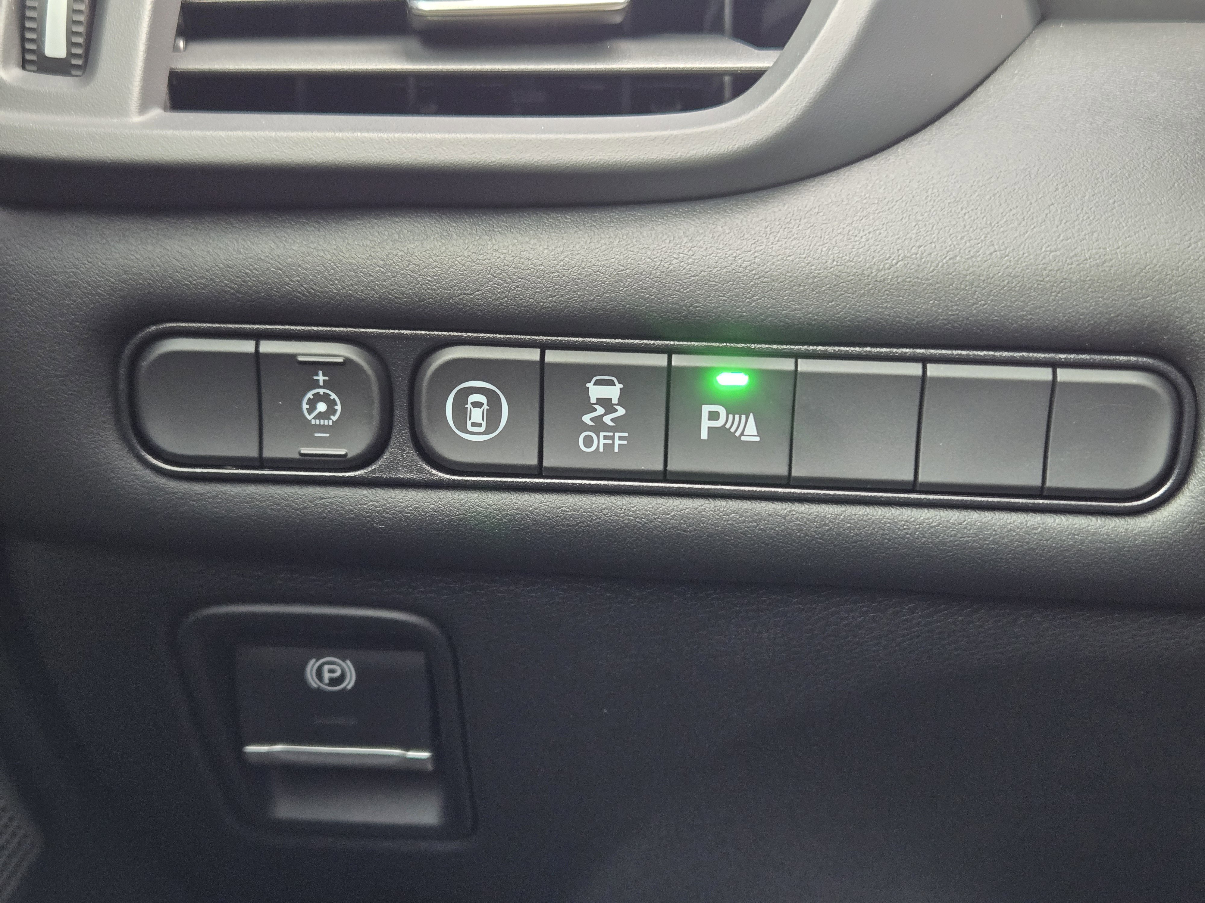 Certified 2025 Acura TLX w/ Technology Package image 22