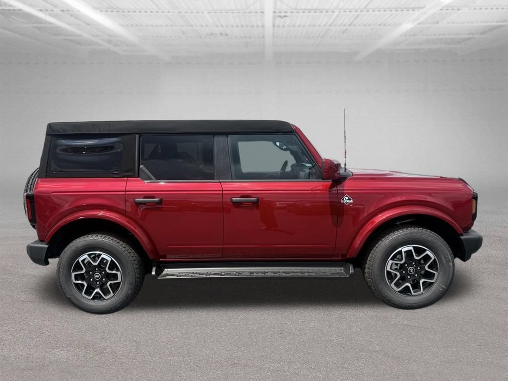 New 2026 Ford Bronco Outer Banks AWD/4WD image 2