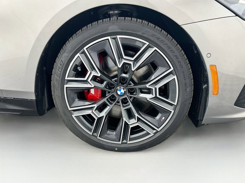 New 2026 BMW i5 eDrive40 w/ M Sport Package image 31