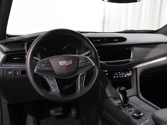 Certified 2023 Cadillac XT5 Luxury image 6