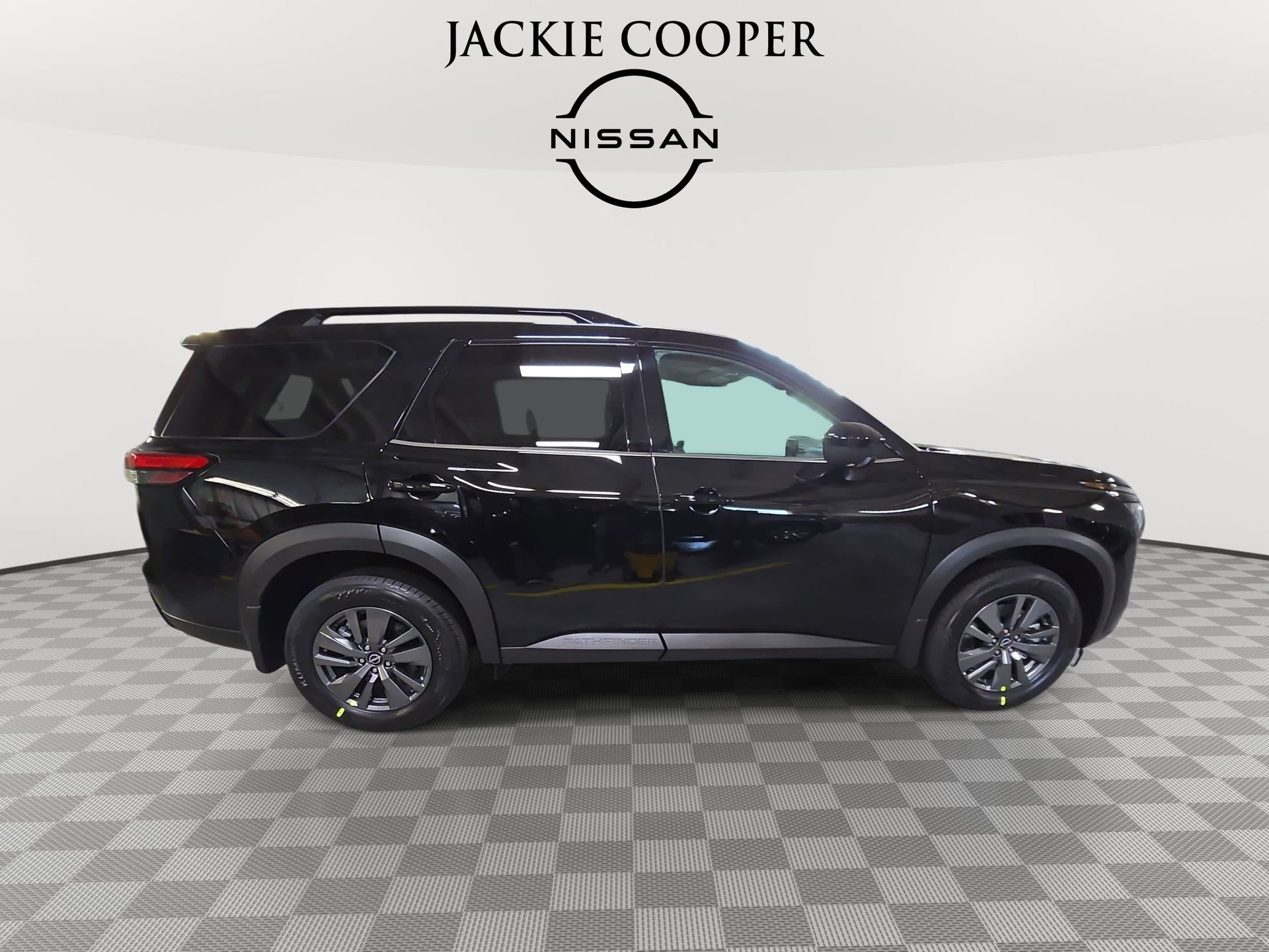 New 2026 Nissan Pathfinder SV w/ Cargo Package AWD/4WD image 4