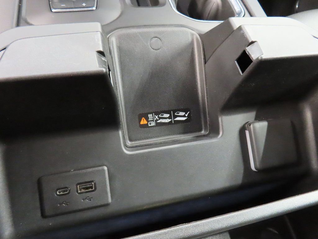 Used 2024 GMC Sierra 2500 Denali w/ Denali Reserve Package image 73