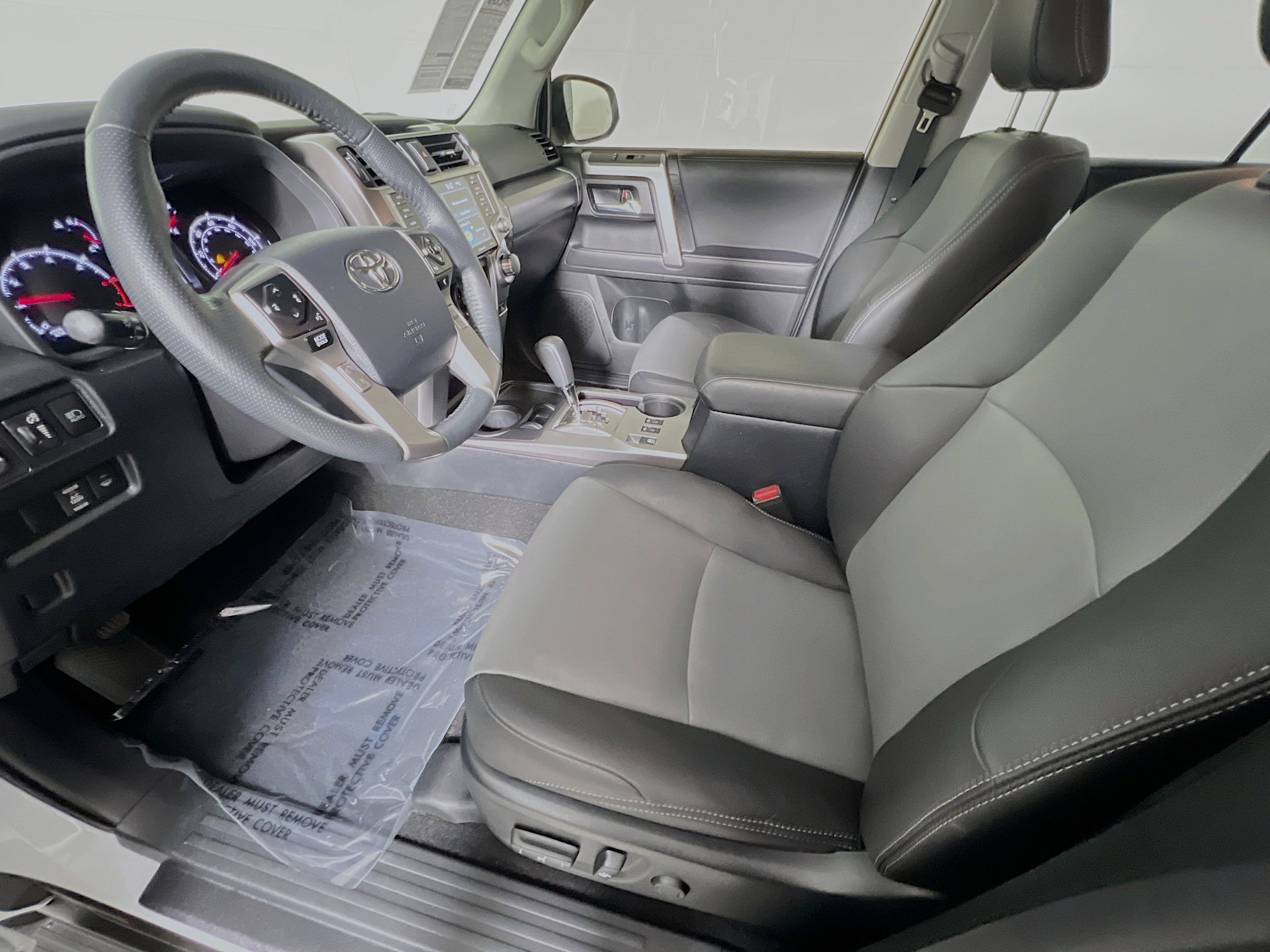 Used 2024 Toyota 4Runner SR5 Premium w/ Moonroof Package RWD image 15