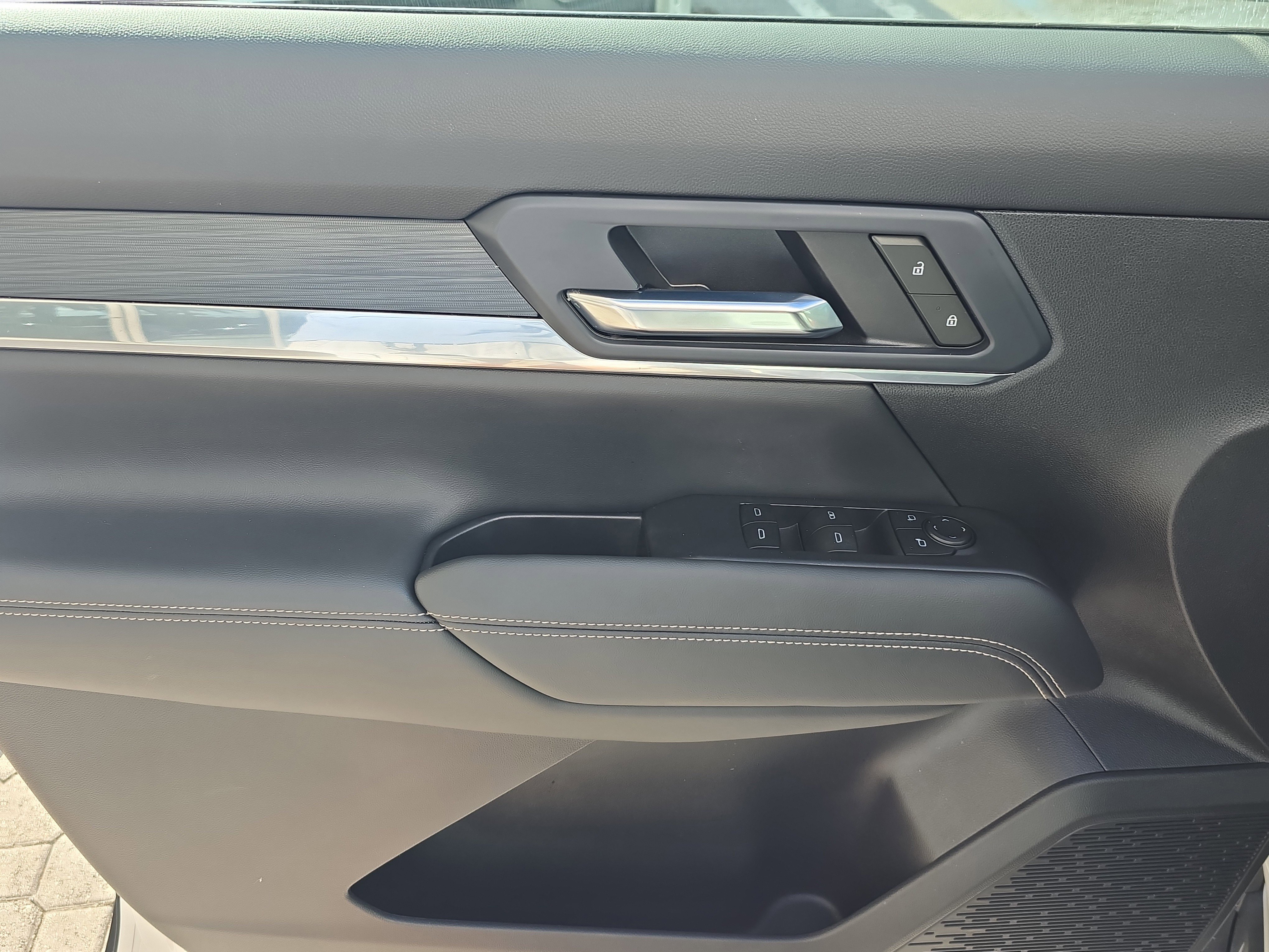 Used 2026 GMC Terrain Elevation image 17