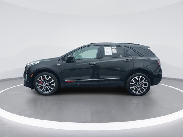 Used 2024 Cadillac XT5 Sportv w/ LPO, Red Accent Package AWD/4WD image 5