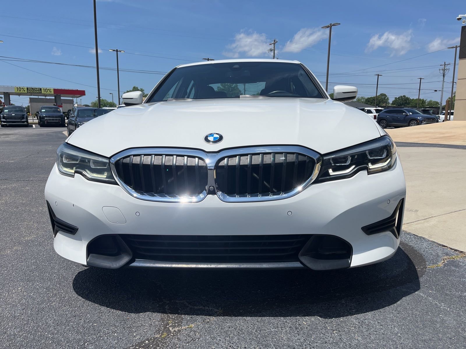 Used 2020 BMW 330i Sedan w/ Convenience Package RWD image 4