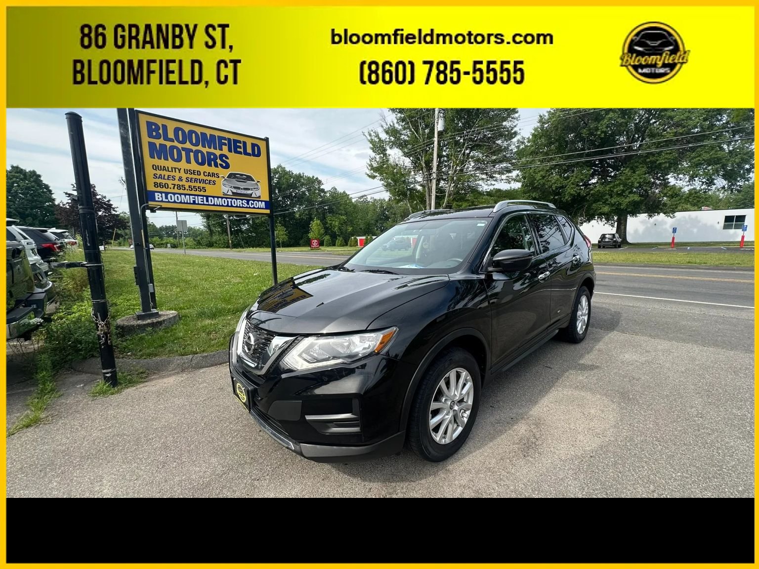 Used 2017 Nissan Rogue SV AWD/4WD image 1