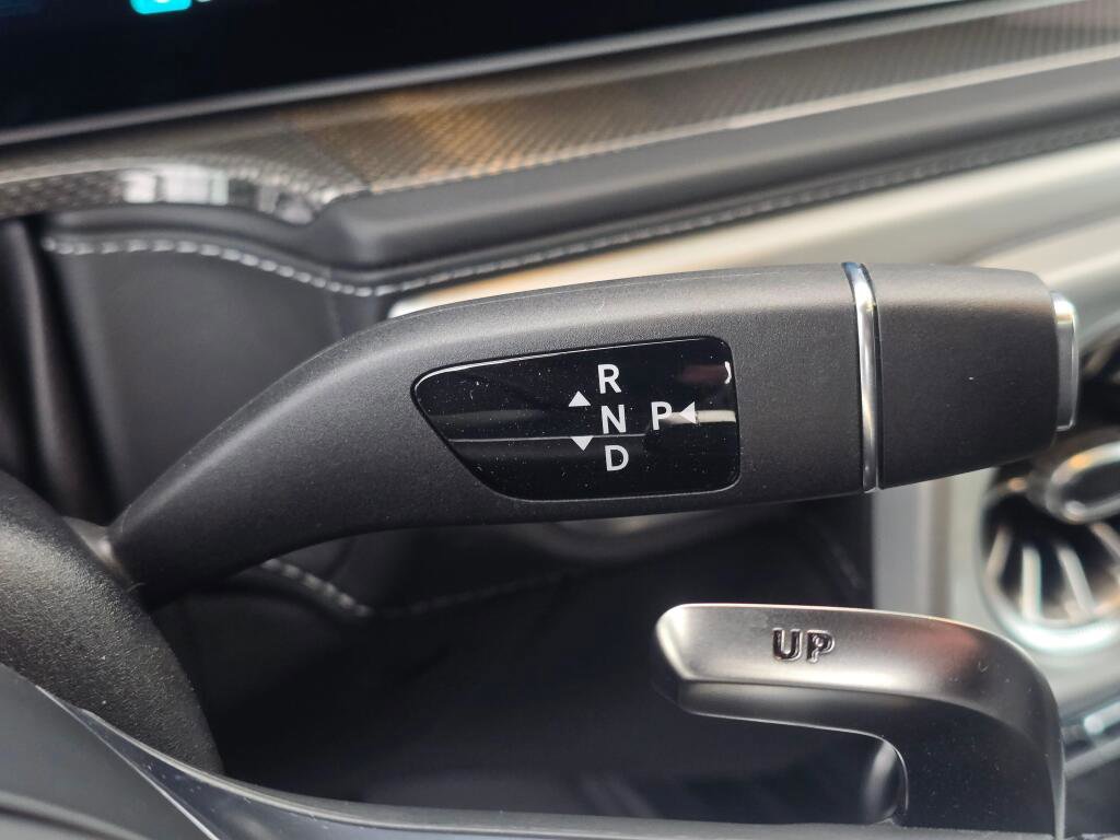 Used 2025 Mercedes-Benz G 63 AMG 4MATIC image 16