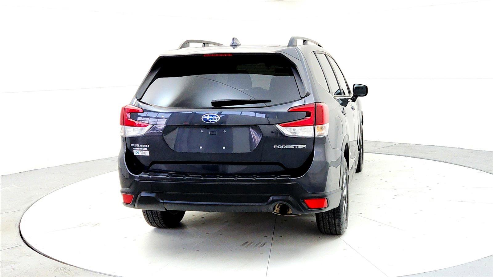 Used 2019 Subaru Forester Premium image 5