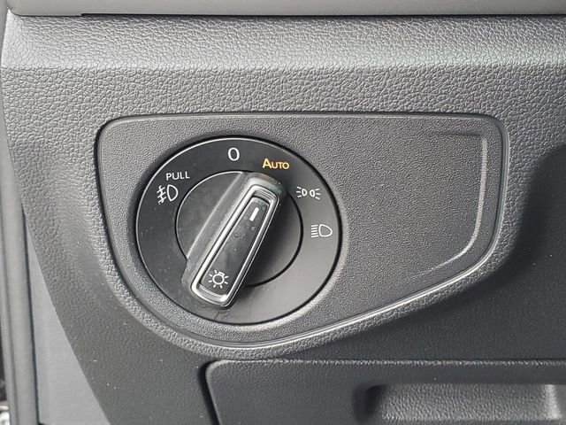 Used 2019 Volkswagen Atlas SE w/ Panoramic Sunroof Package image 17