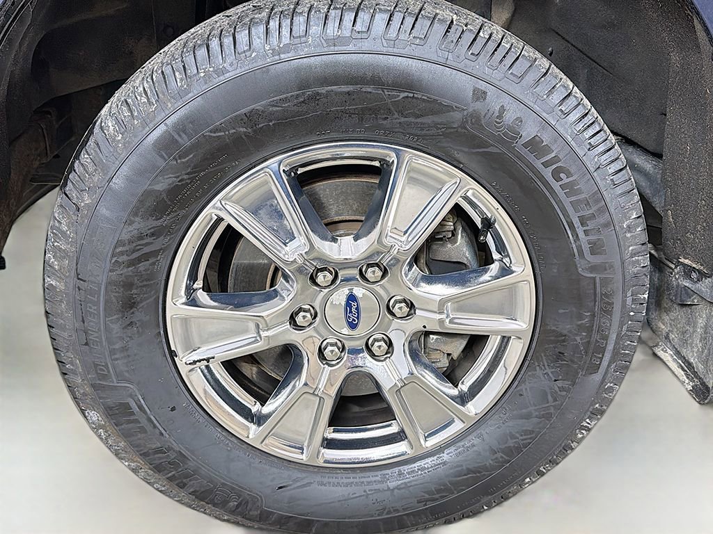 Used 2017 Ford F150 XLT w/ Equipment Group 302A Luxury image 15