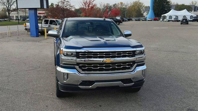 Used 2018 Chevrolet Silverado 1500 LTZ w/ Sport Package AWD/4WD image 3