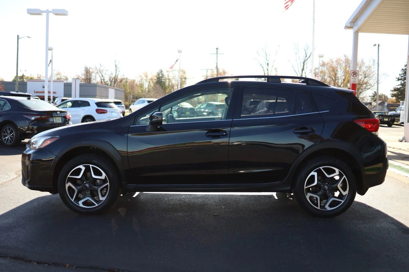 Used 2019 Subaru Crosstrek 2.0i Limited w/ Moonroof Package w/Navigation AWD/4WD image 8