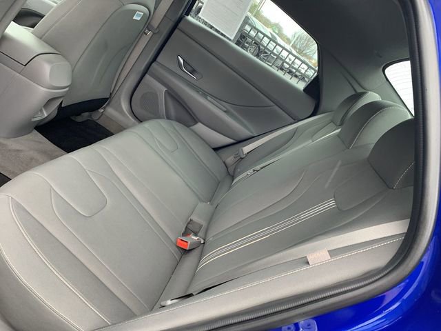 Used 2024 Hyundai Elantra SEL image 10