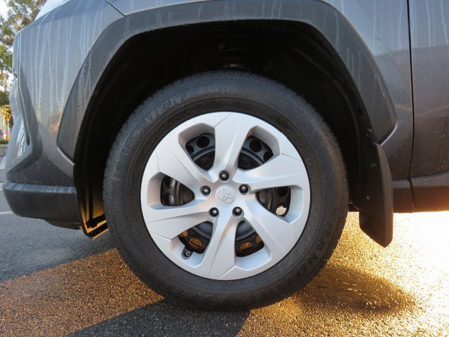 Certified 2025 Toyota RAV4 LE image 6