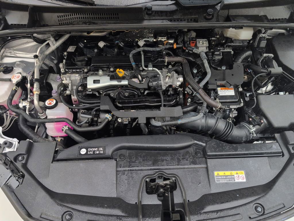 Used 2023 Toyota Prius LE image 38