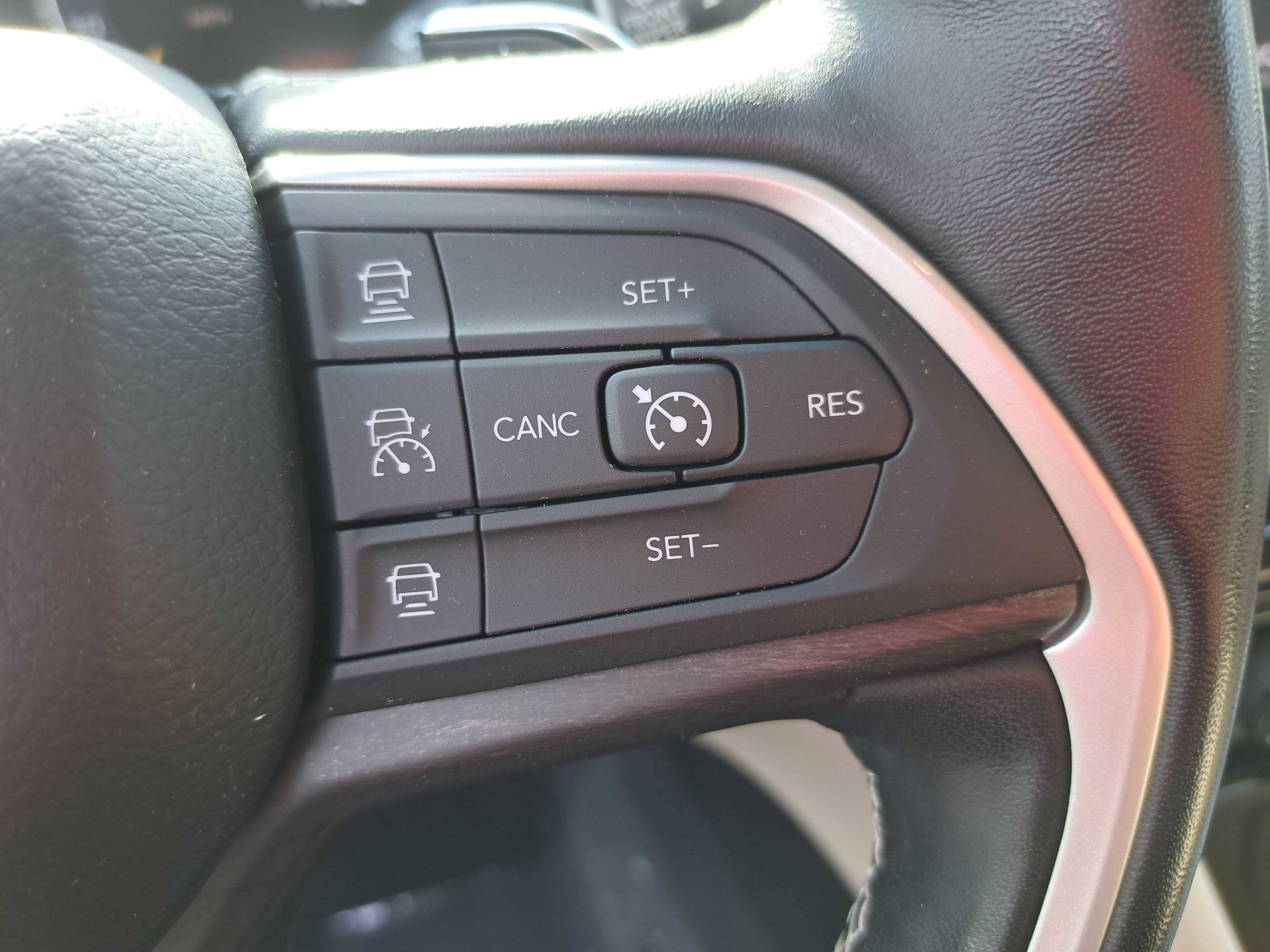 Used 2021 Jeep Grand Cherokee L Limited image 20