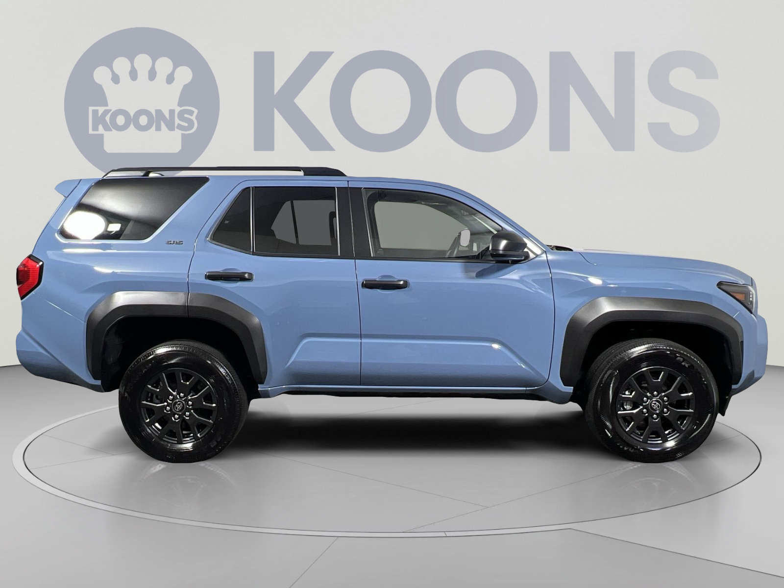 Used 2025 Toyota 4Runner SR5 AWD/4WD image 8