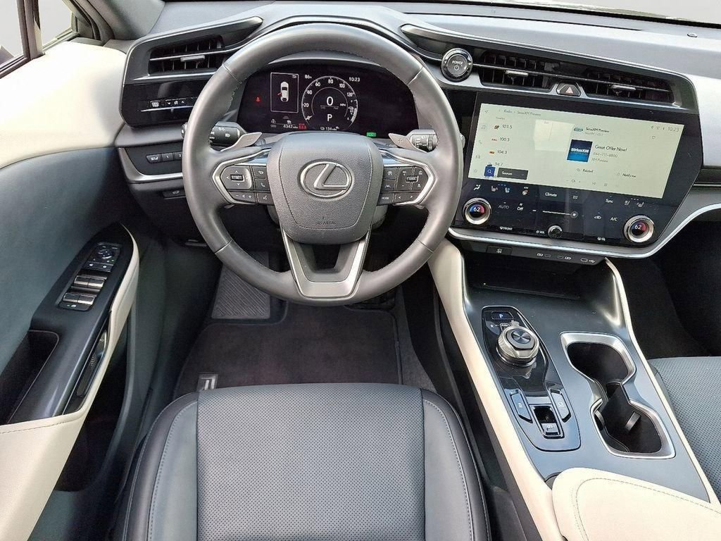 Used 2024 Lexus RZ 450e Premium image 11