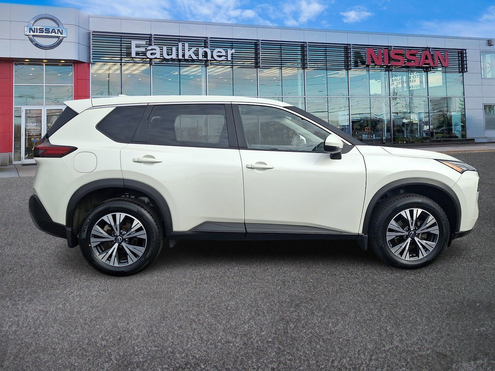Certified 2023 Nissan Rogue SV AWD/4WD image 7