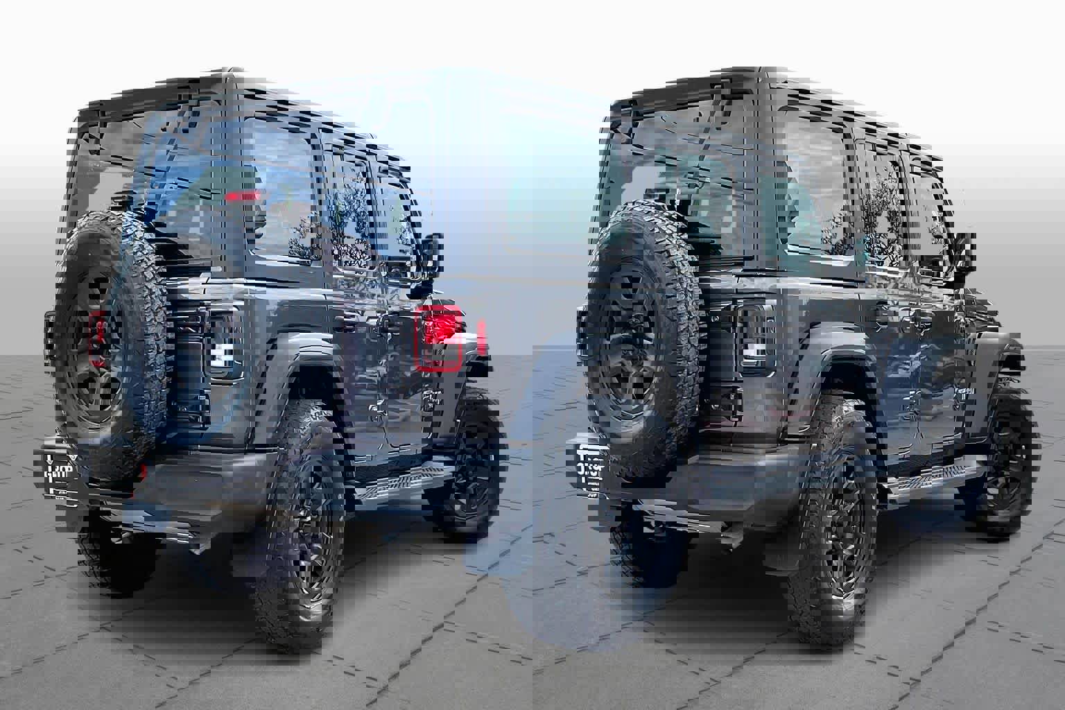 Used 2019 Jeep Wrangler Unlimited Sport image 20