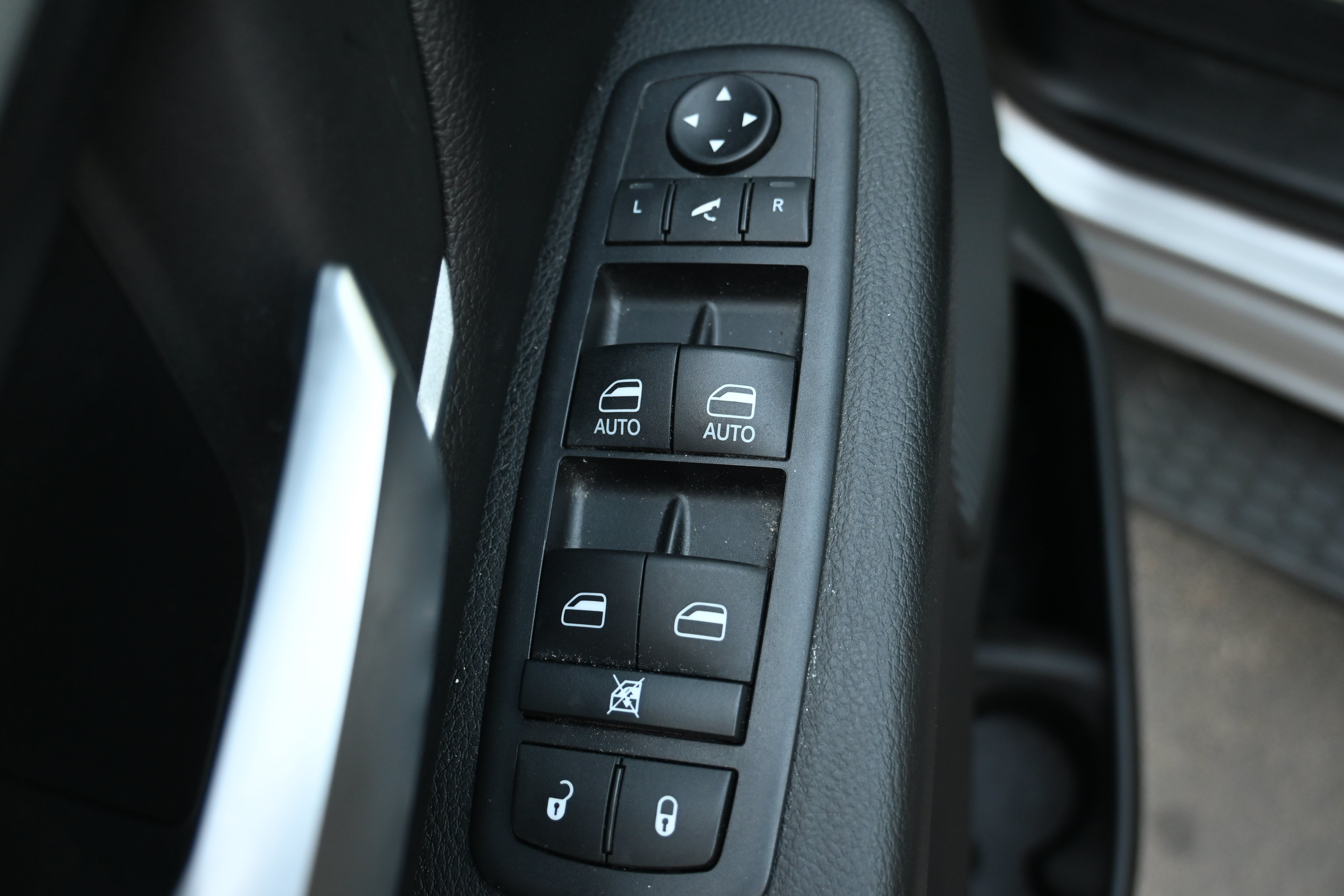 Used 2020 RAM 1500 Big Horn AWD/4WD image 15
