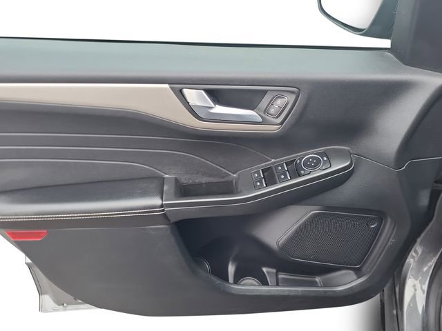 Used 2021 Ford Escape SEL w/ Class II Trailer Tow Package image 10