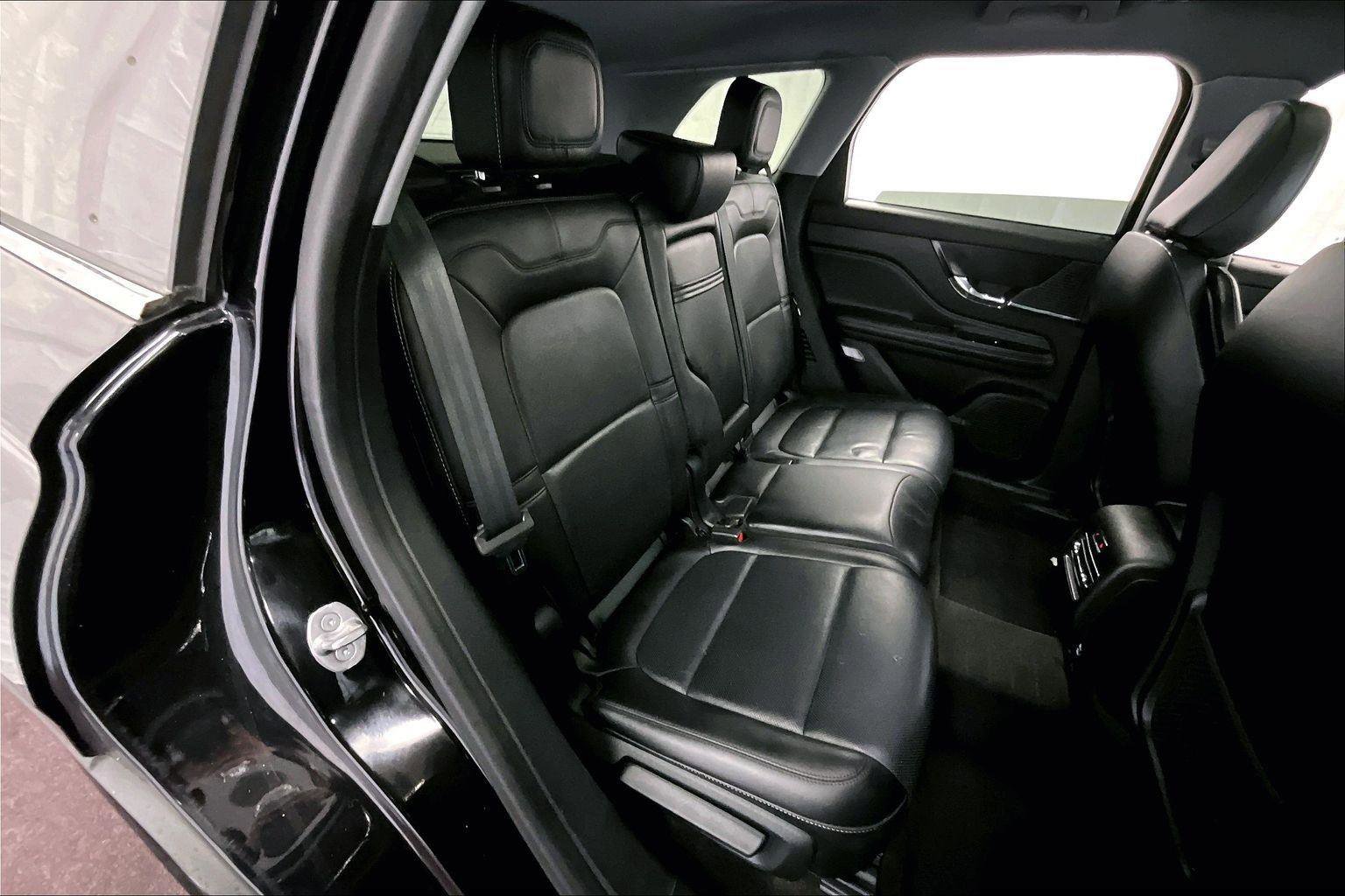 Used 2021 Lincoln Corsair AWD w/ Premium Package image 26