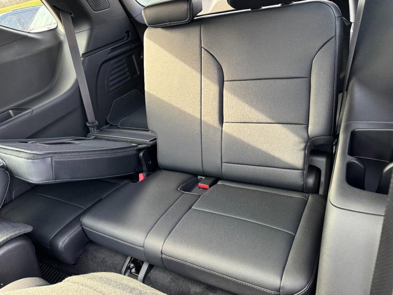 New 2026 Chevrolet Traverse LT w/ Sun and Wheel Package image 9